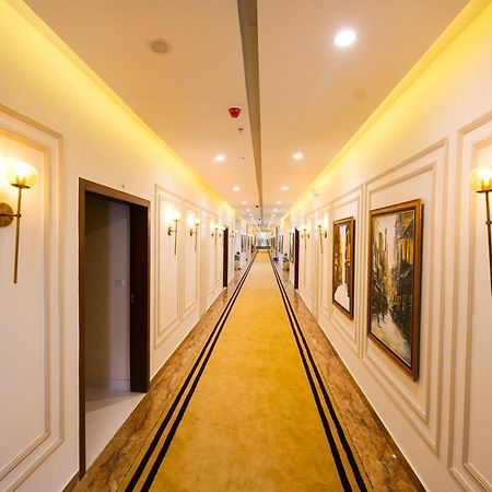 Pavilion Suites - Premium Aparthotel In Bahria Town Rawalpindi Exteriör bild