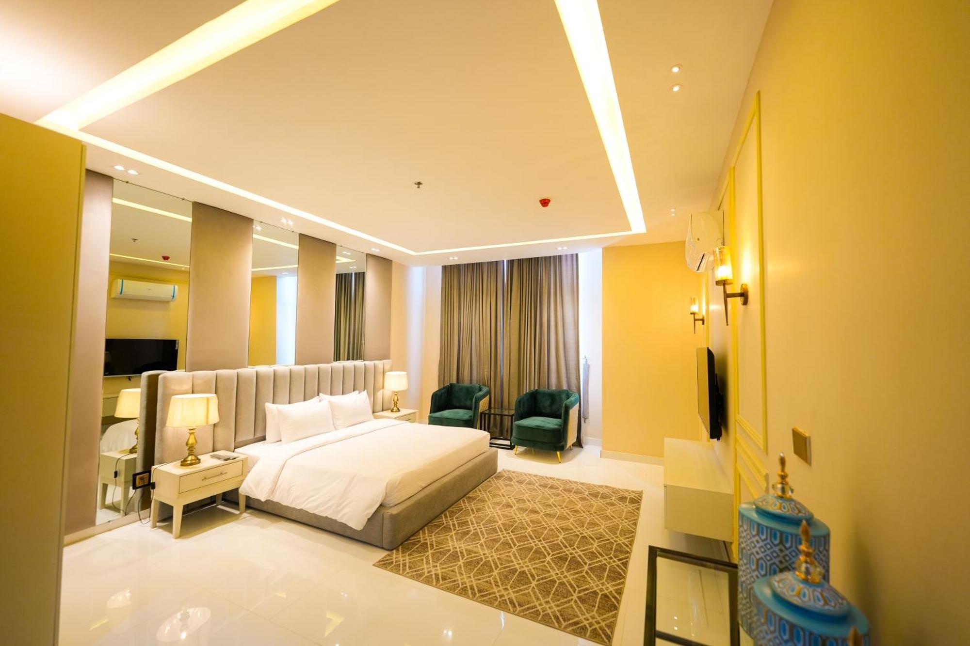 Pavilion Suites - Premium Aparthotel In Bahria Town Rawalpindi Exteriör bild