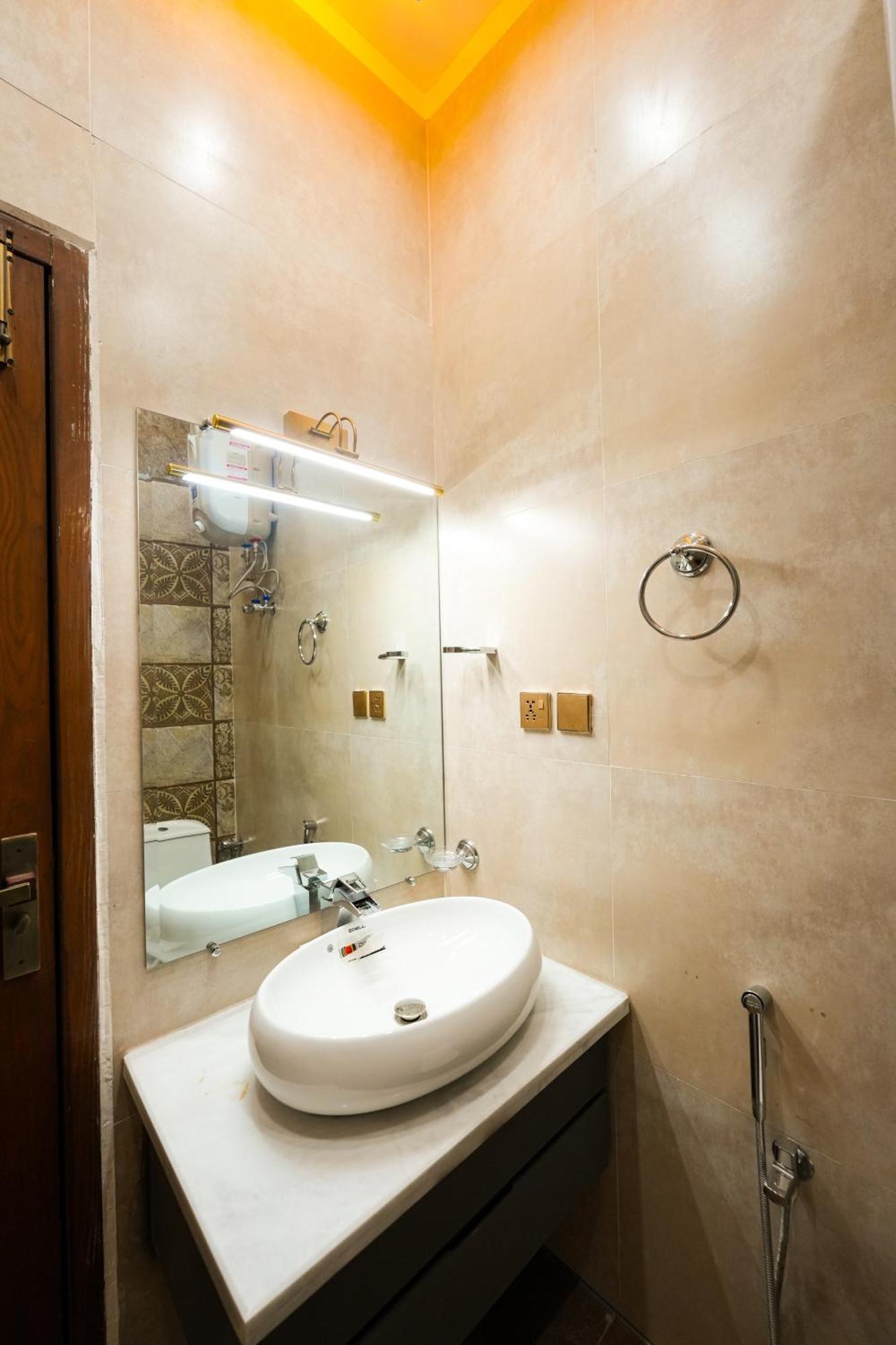 Pavilion Suites - Premium Aparthotel In Bahria Town Rawalpindi Exteriör bild
